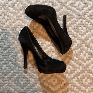 Bamboo Black Suede 5” Heel